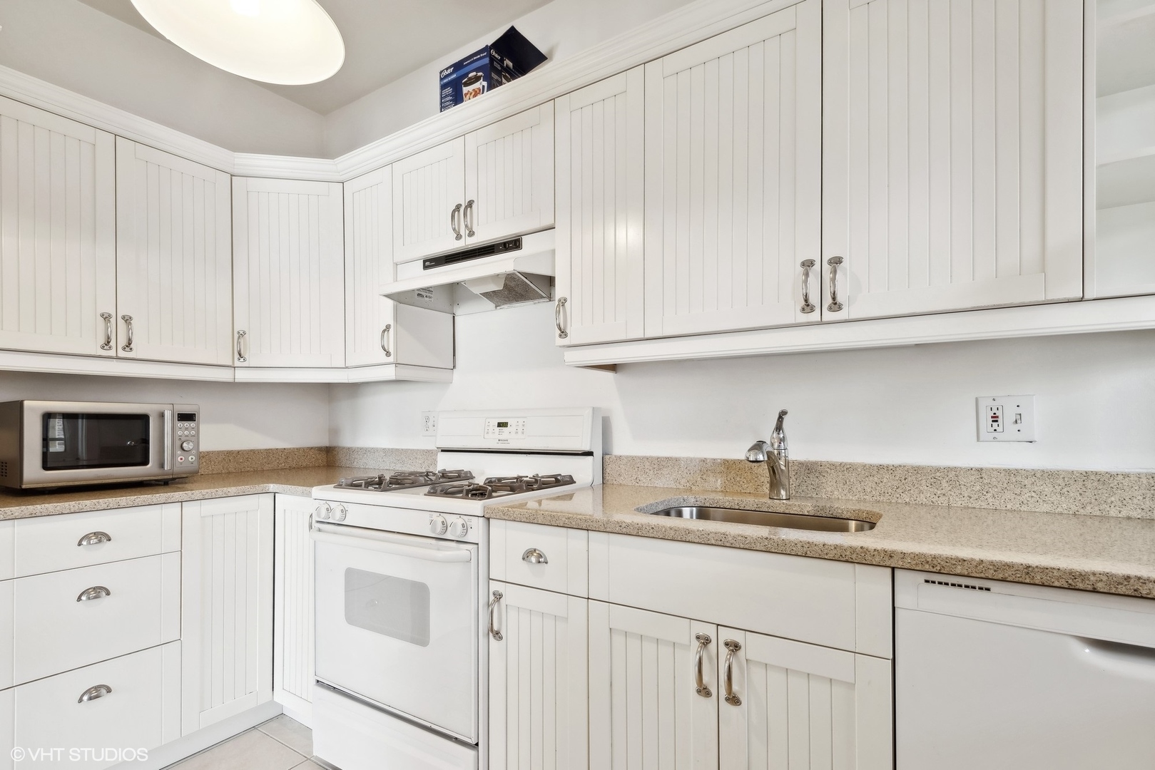 1314 E 56th Street Unit: 3