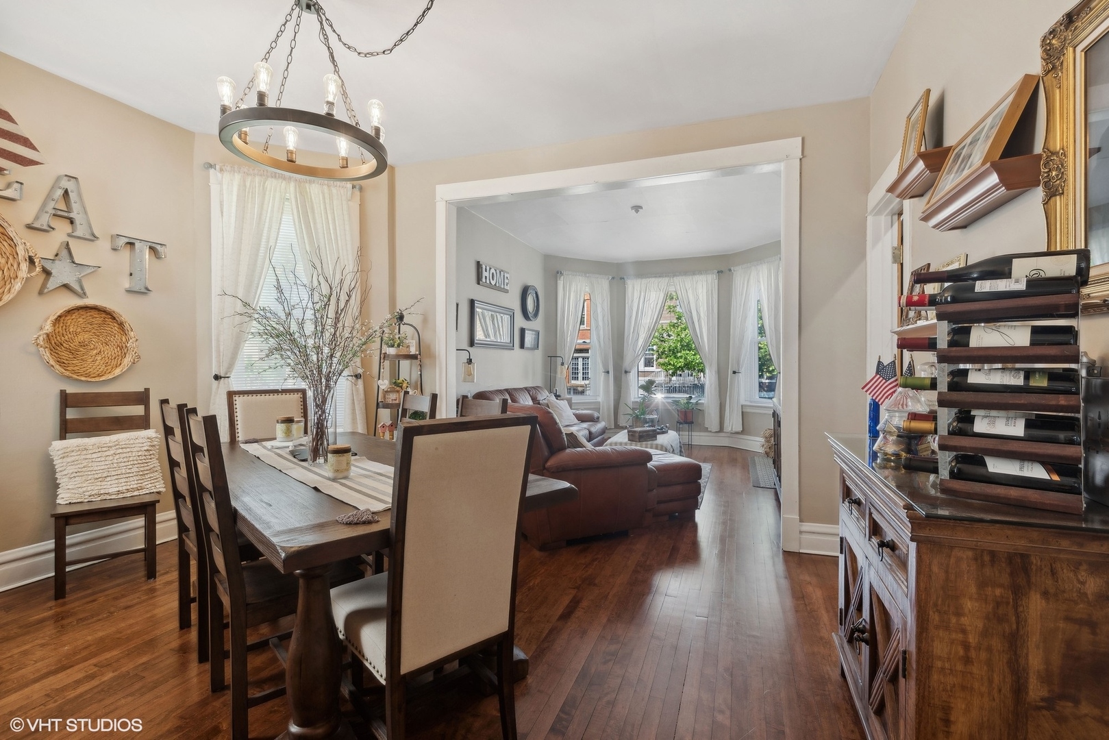 1345 N Hamlin Avenue