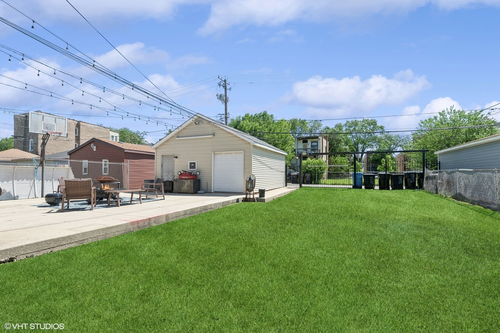 1345 N Hamlin Avenue