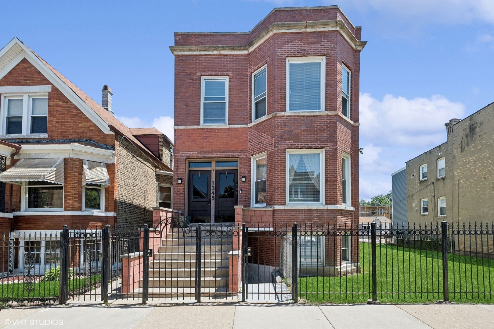 1345 N Hamlin Avenue