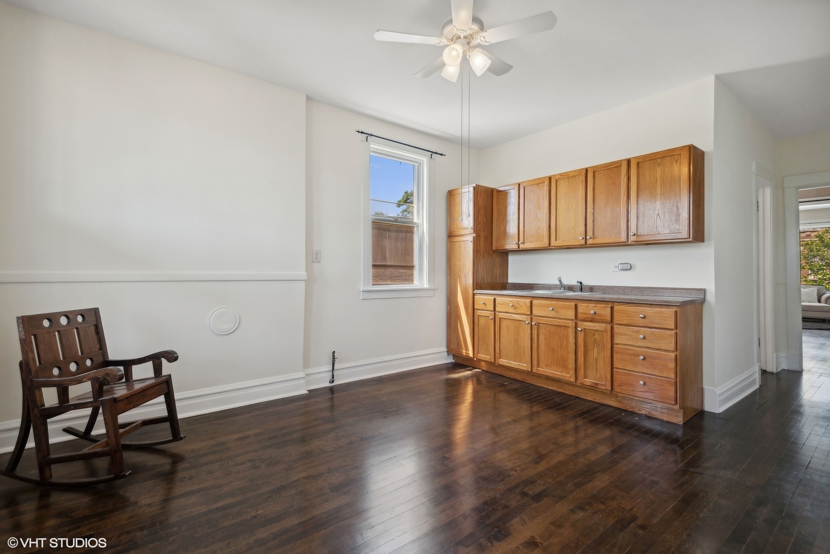 1345 N Hamlin Avenue