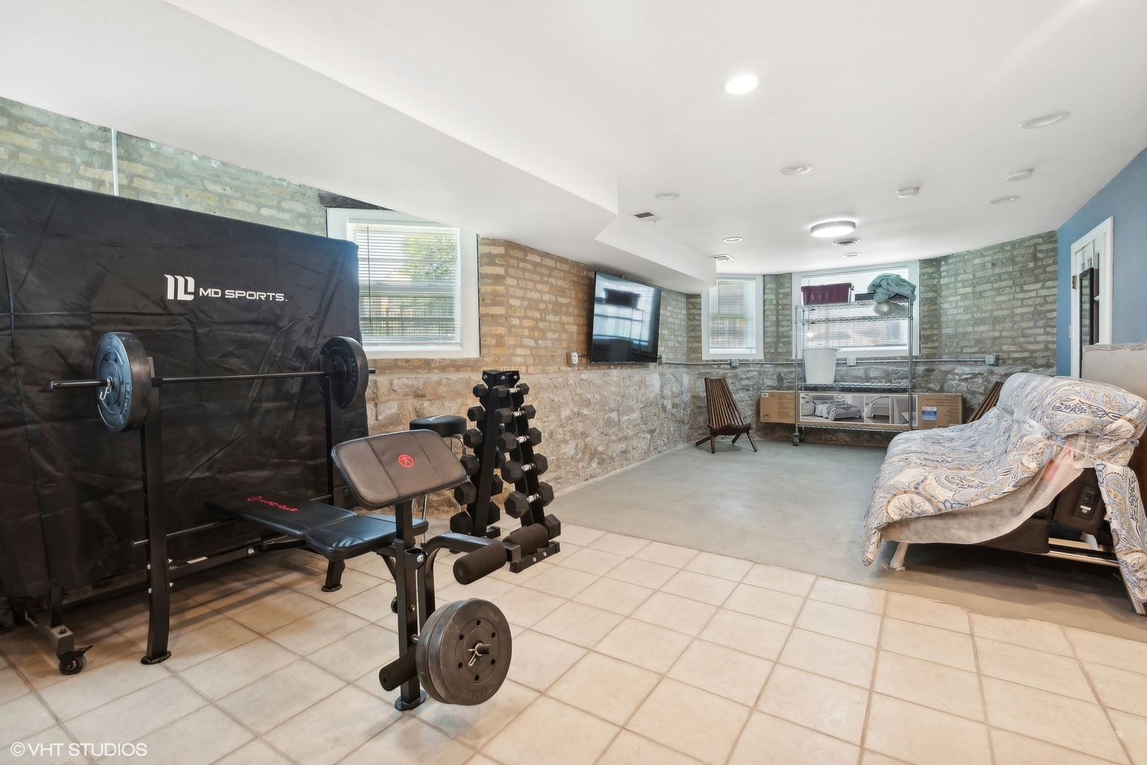 1345 N Hamlin Avenue