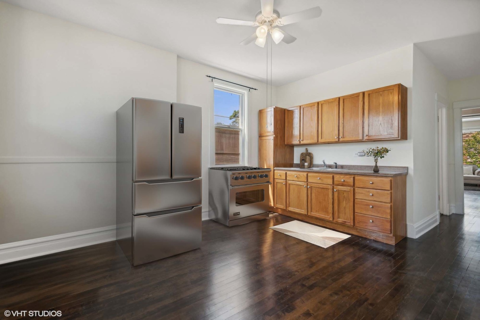 1345 N Hamlin Avenue