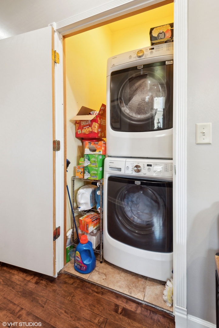 1345 N Hamlin Avenue