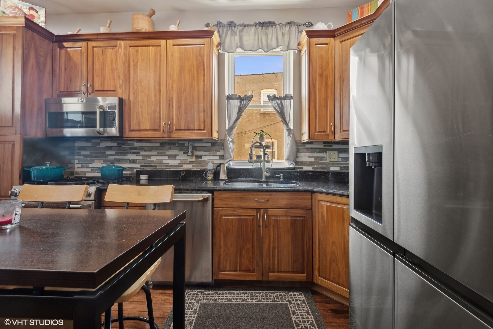 1345 N Hamlin Avenue