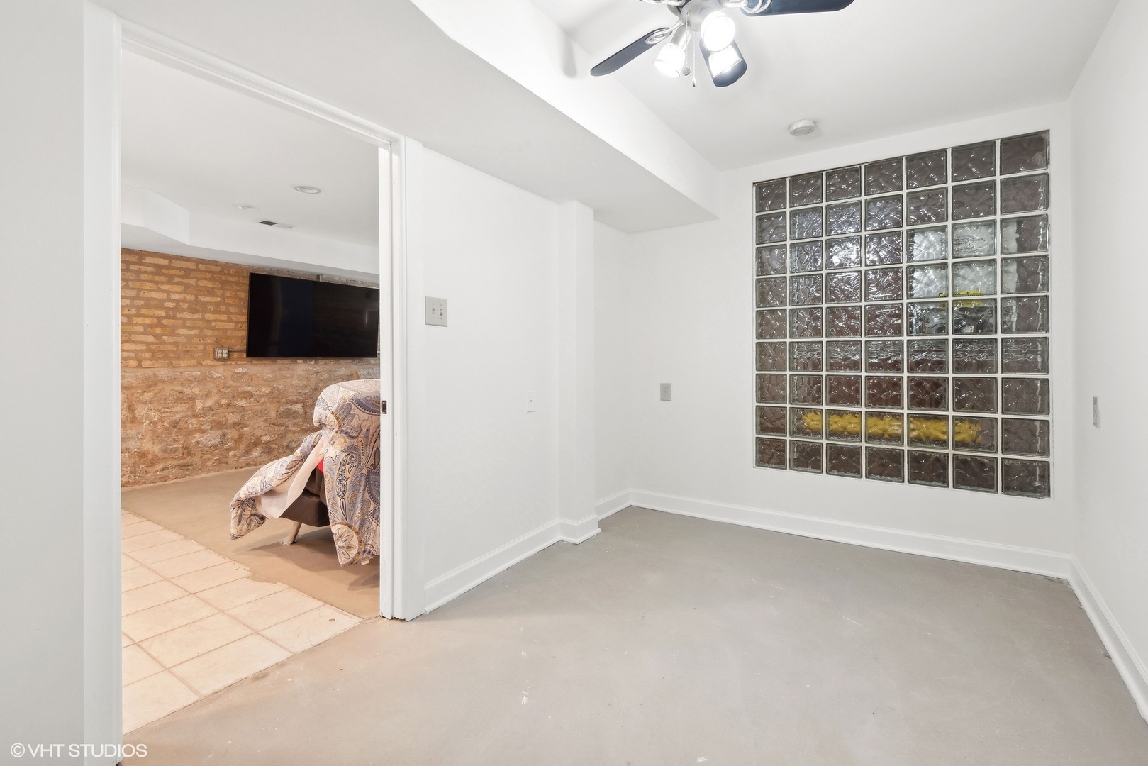 1345 N Hamlin Avenue