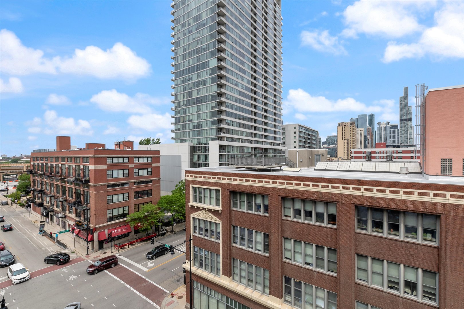 1801 S Michigan Avenue Unit: 604