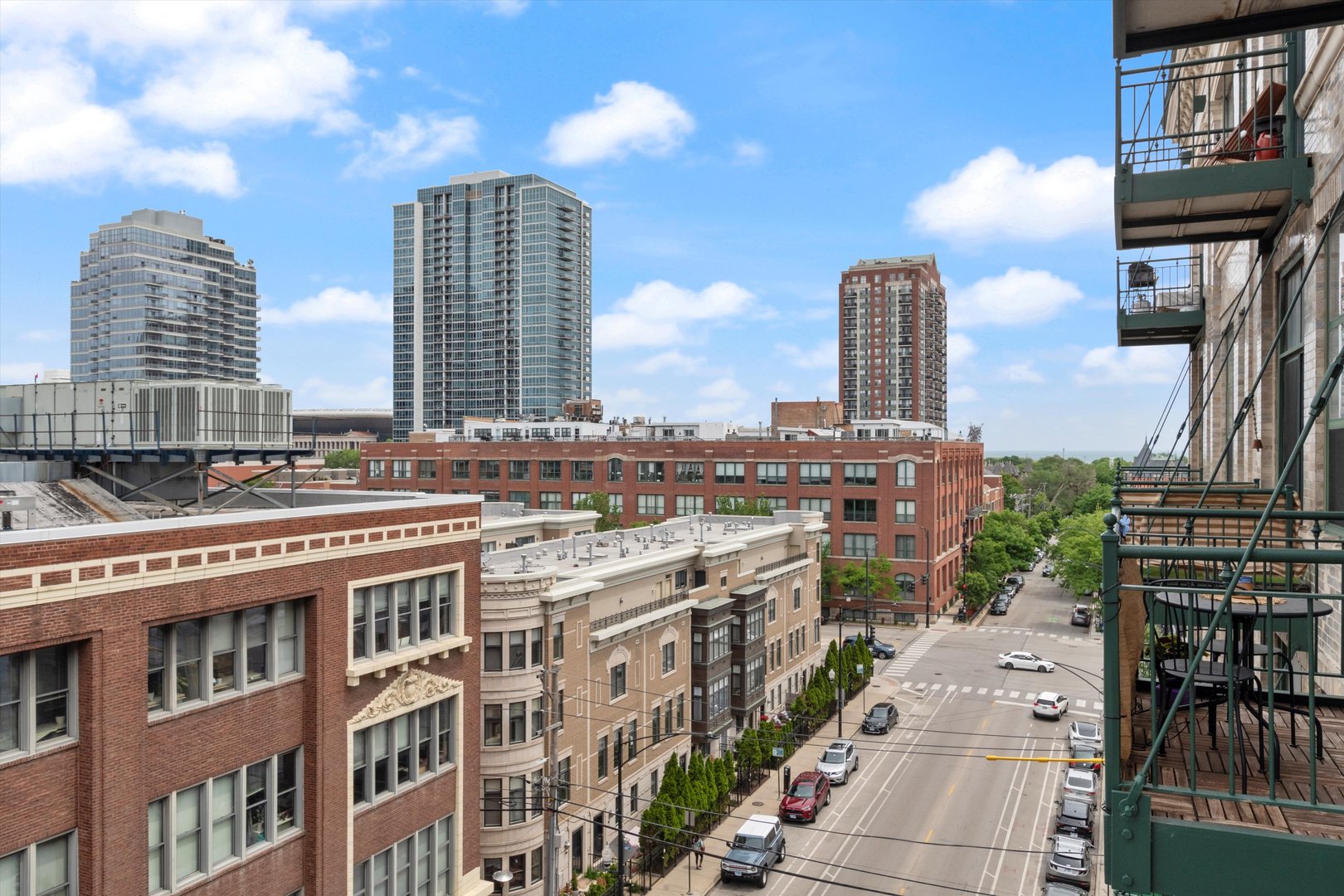 1801 S Michigan Avenue Unit: 604