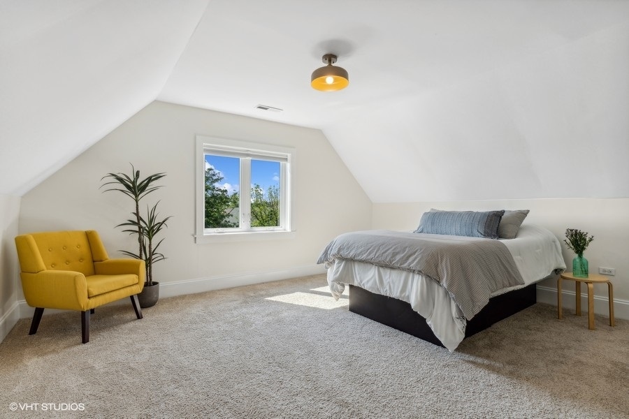 2930 N Gresham Avenue