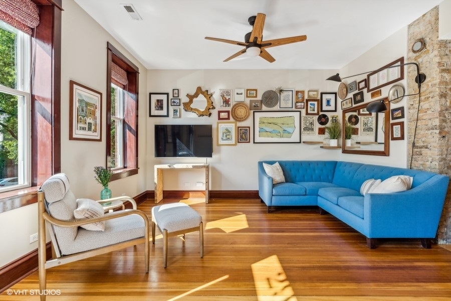 2930 N Gresham Avenue