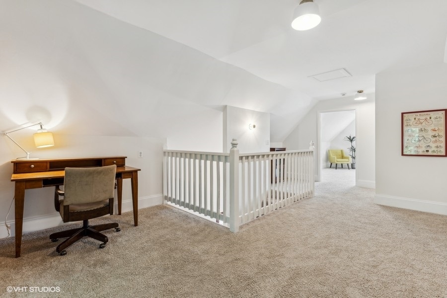 2930 N Gresham Avenue