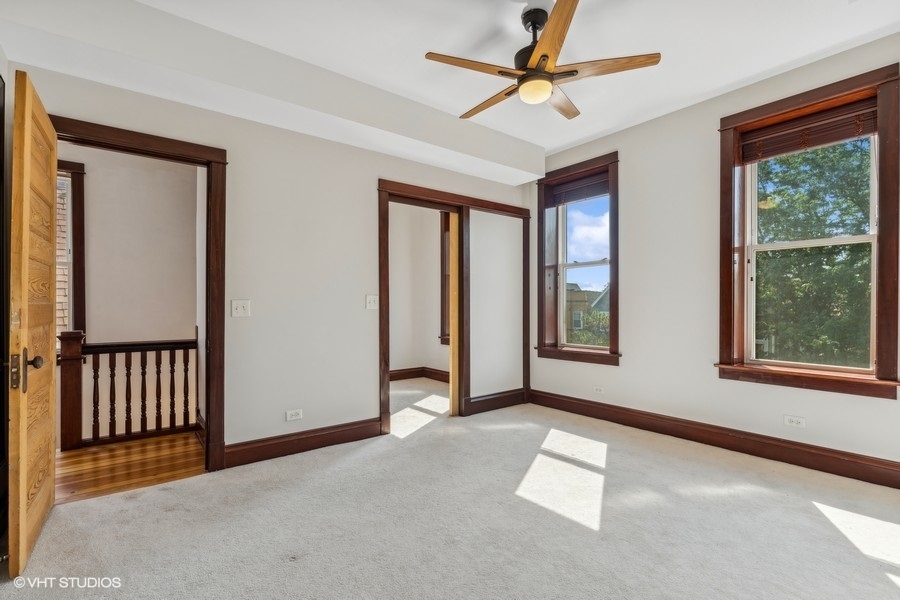 2930 N Gresham Avenue