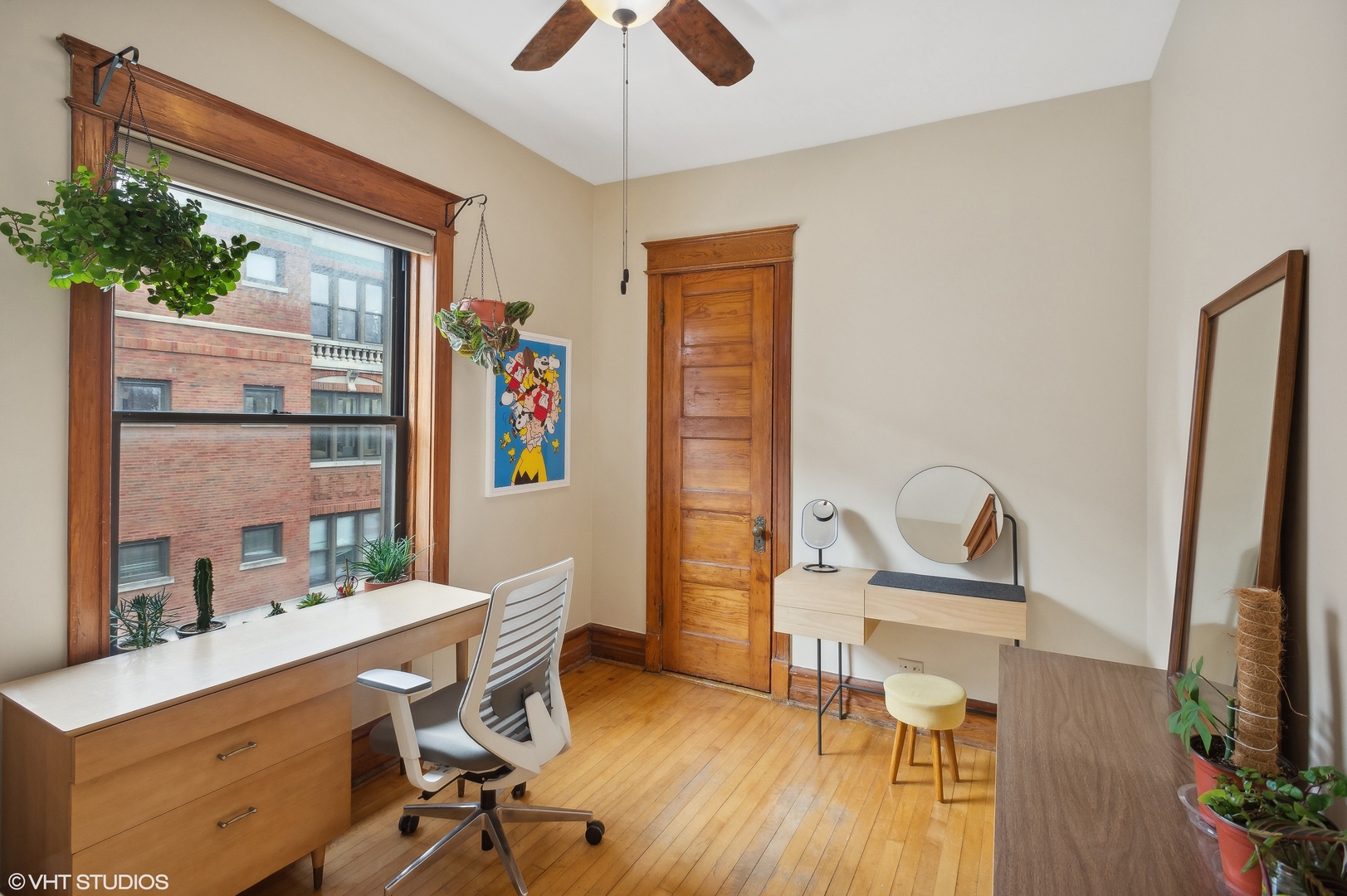 2331 N Kedzie Boulevard Unit: 2W