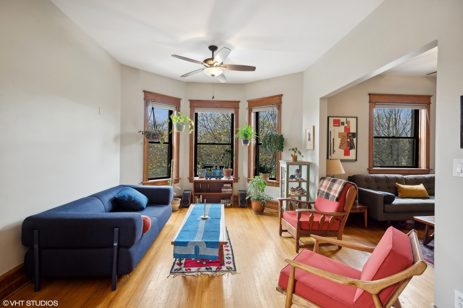 2331 N Kedzie Boulevard Unit: 2W