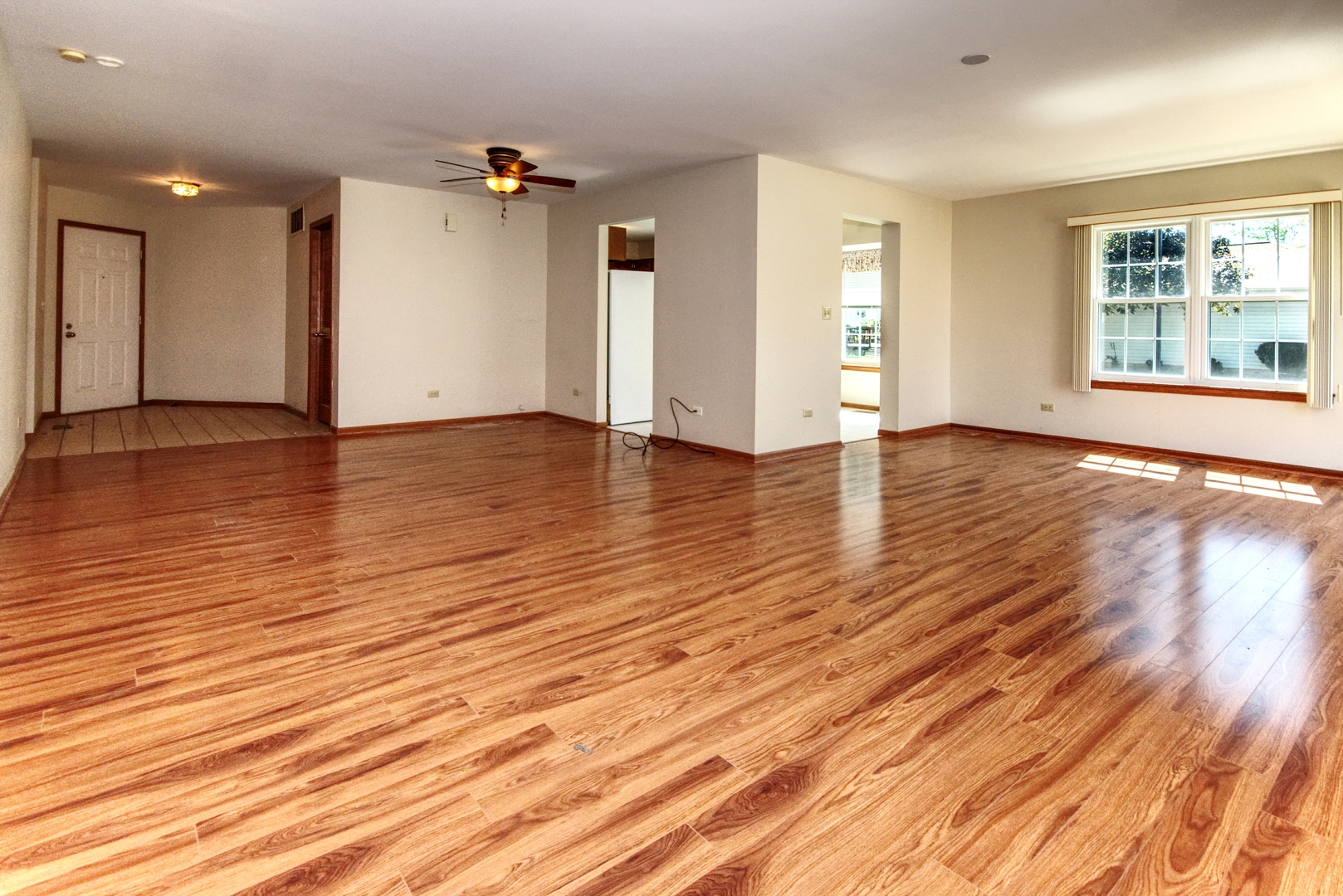 21320 W SILKTREE Circle