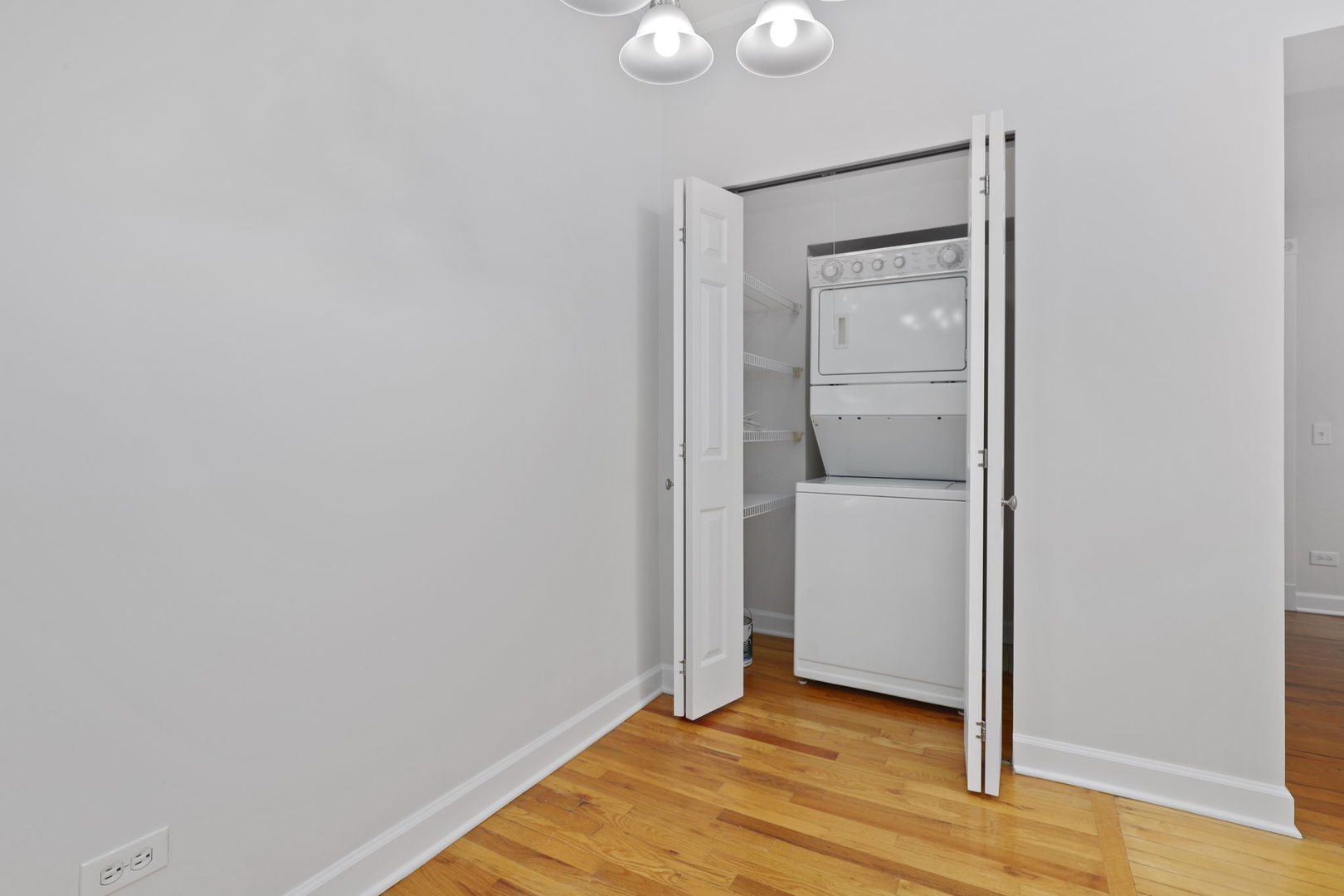 5924 N Paulina Street Unit: 3E