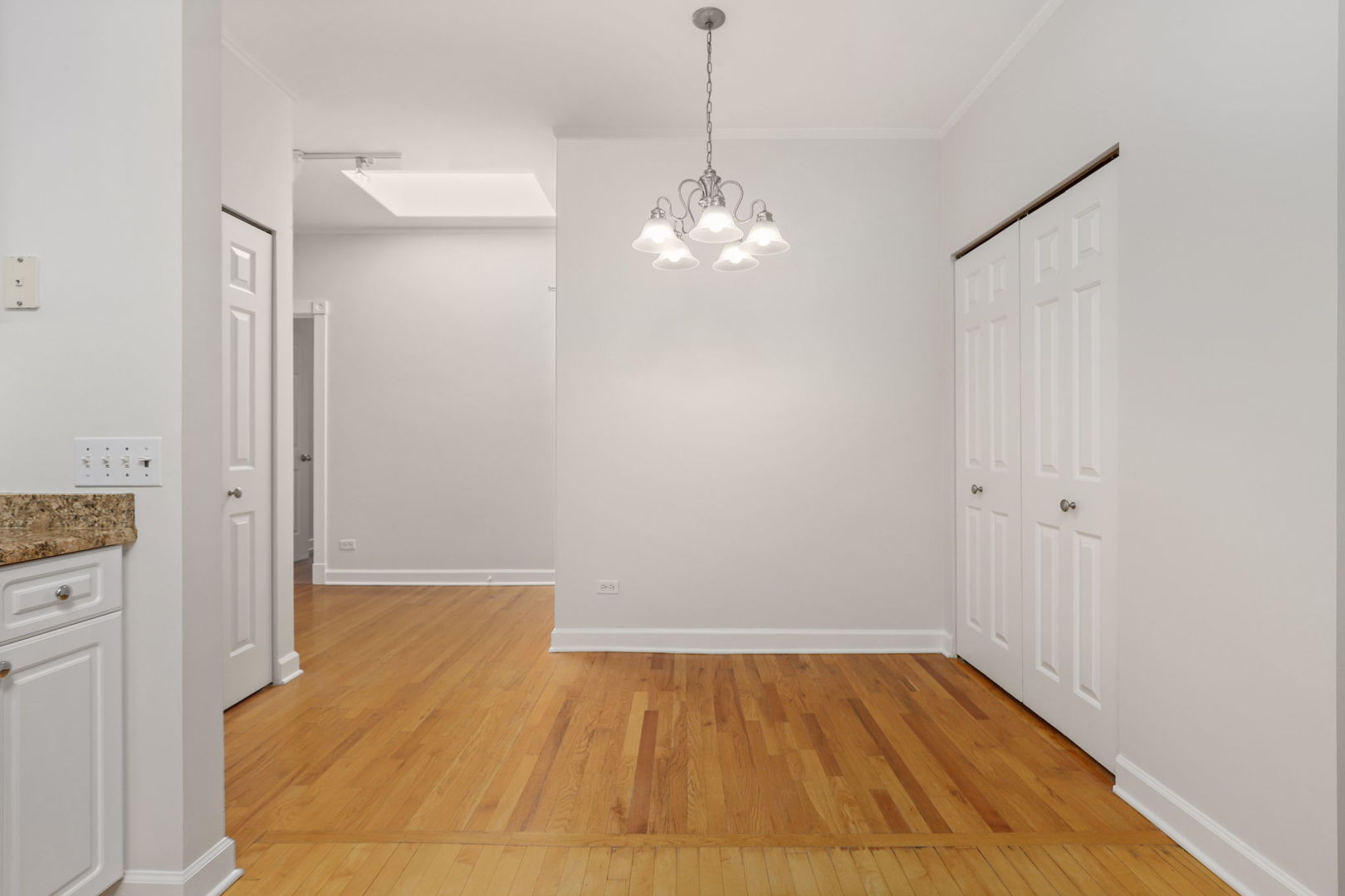 5924 N Paulina Street Unit: 3E