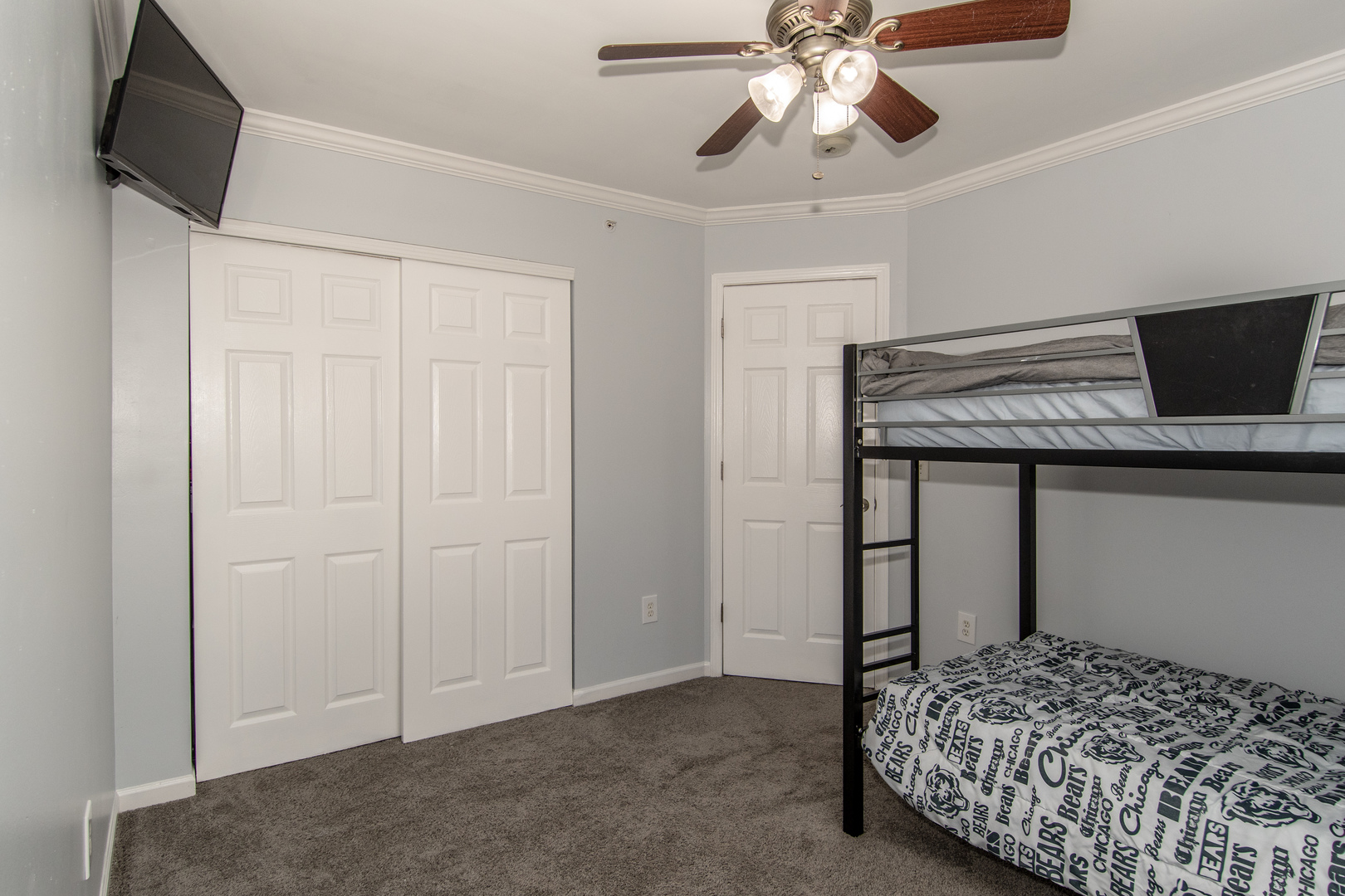 1333 Chestnut Lane