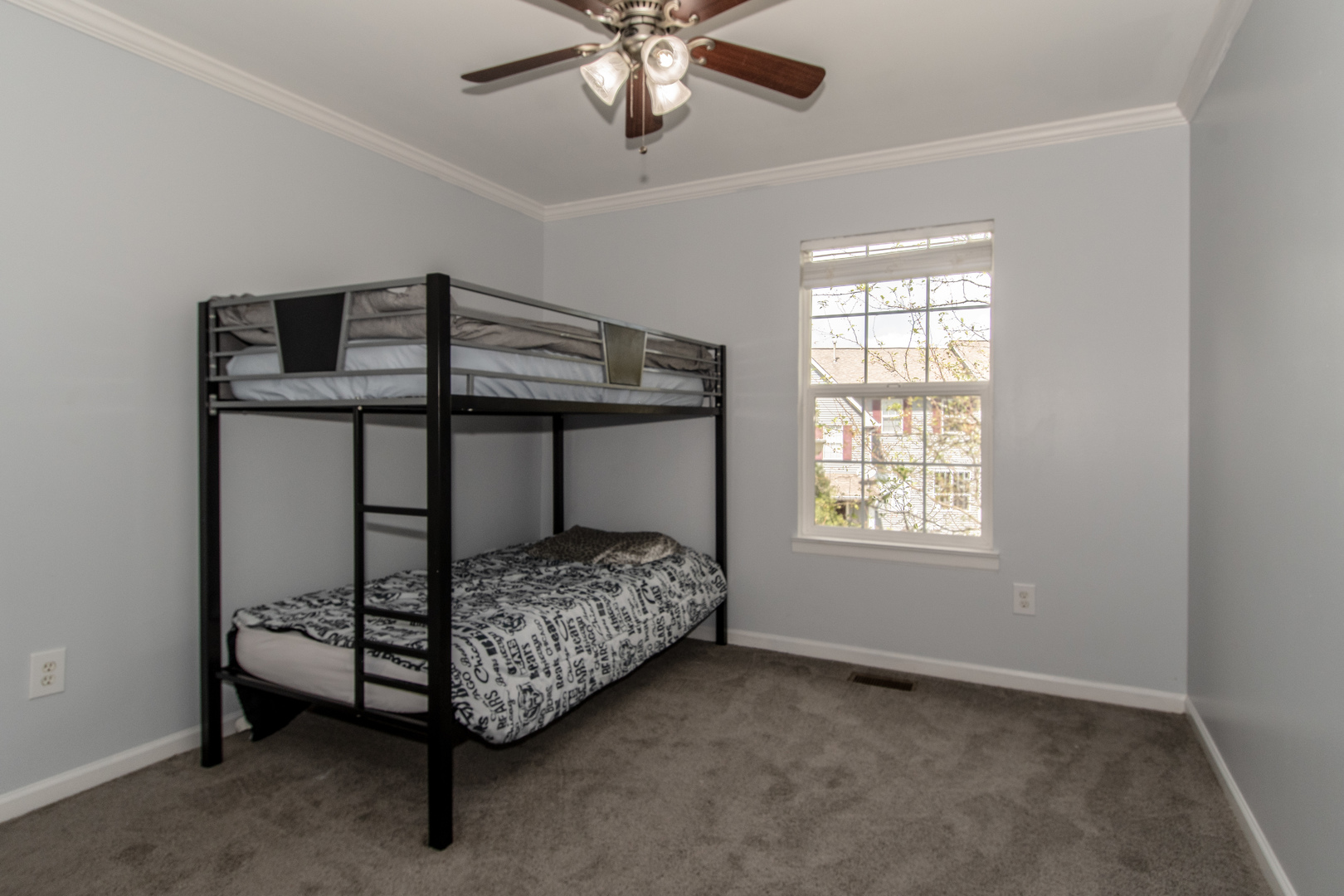 1333 Chestnut Lane