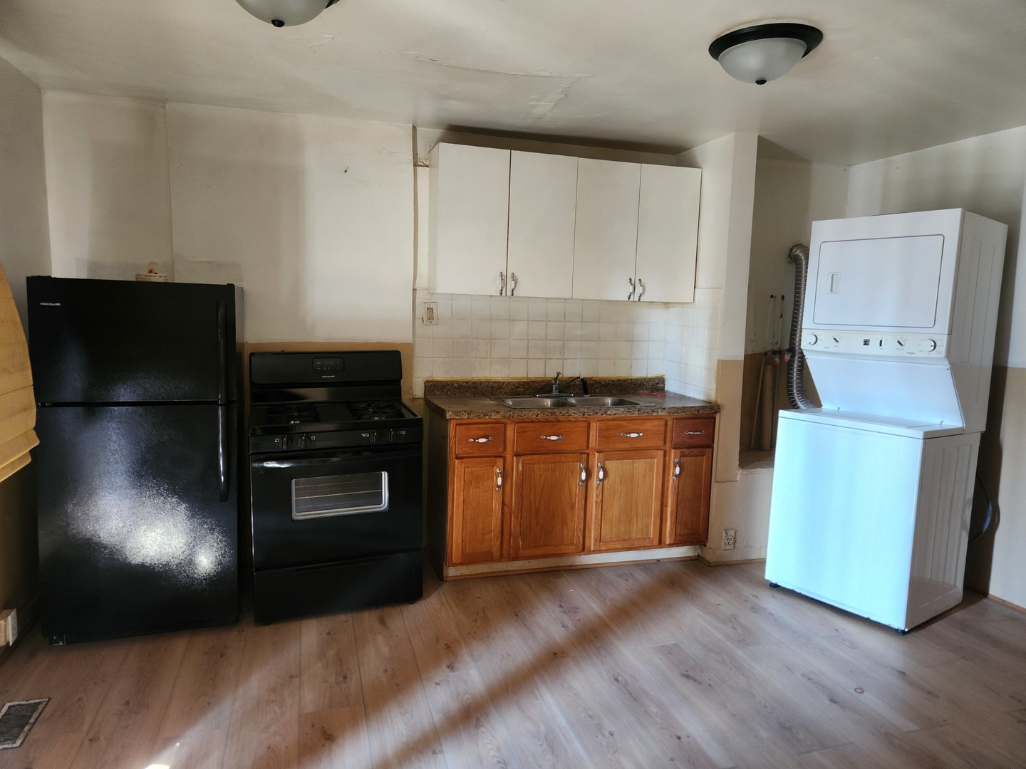 312 N Hamlin Avenue