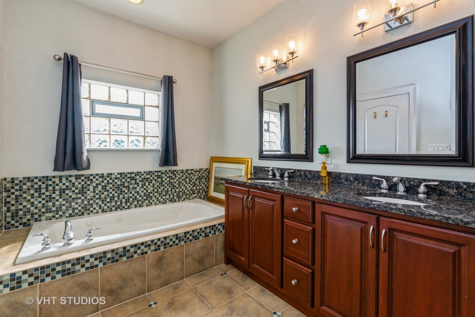 3353 S Morgan Street Unit: 3