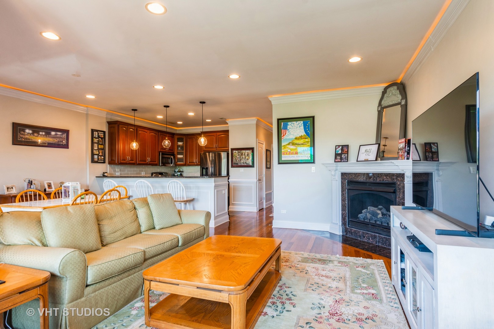 3353 S Morgan Street Unit: 3