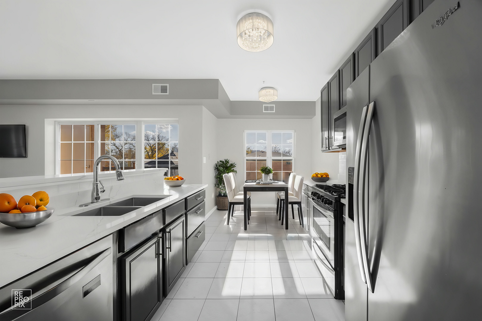 1135 Schneider Avenue Unit: 3B