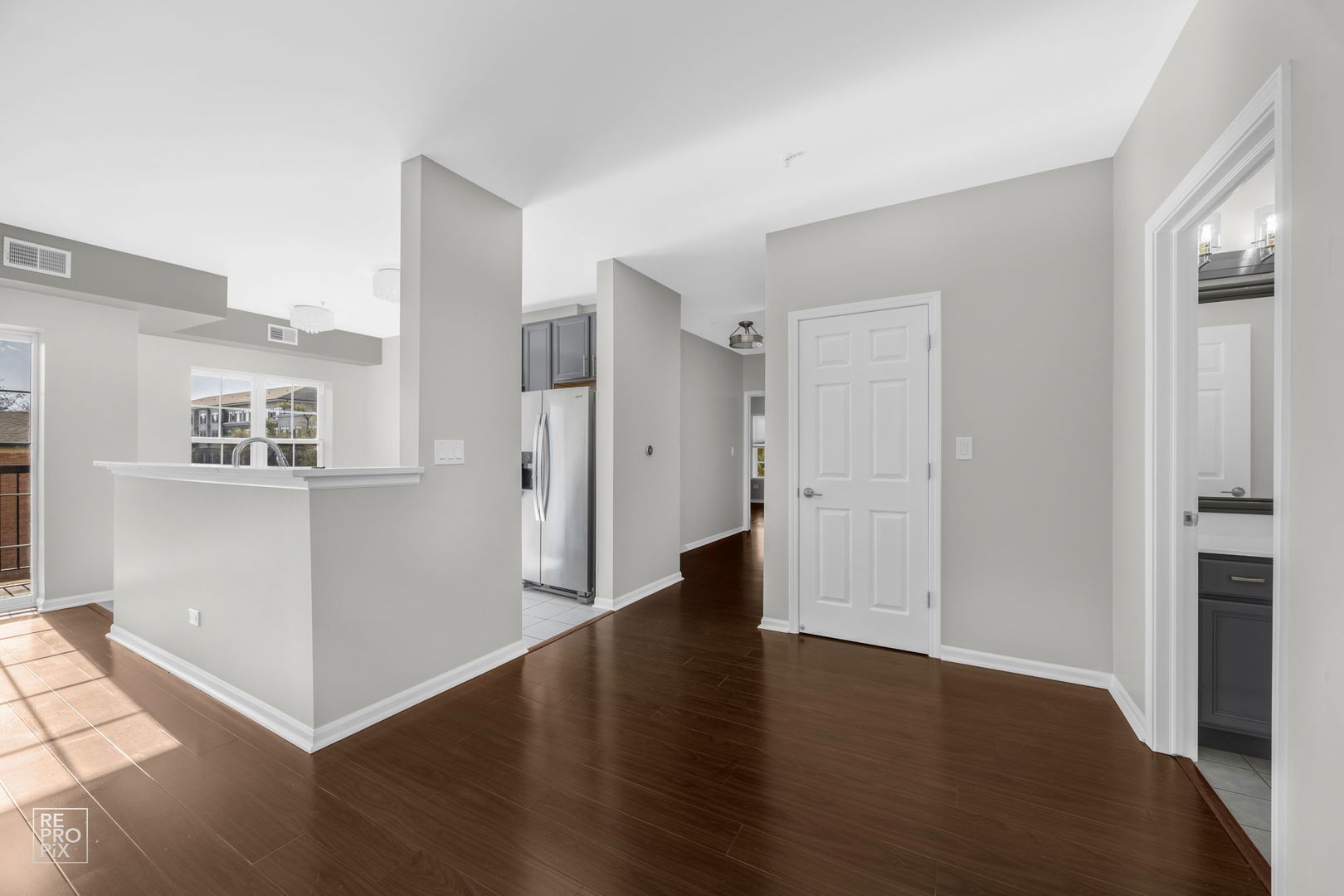 1135 Schneider Avenue Unit: 3B