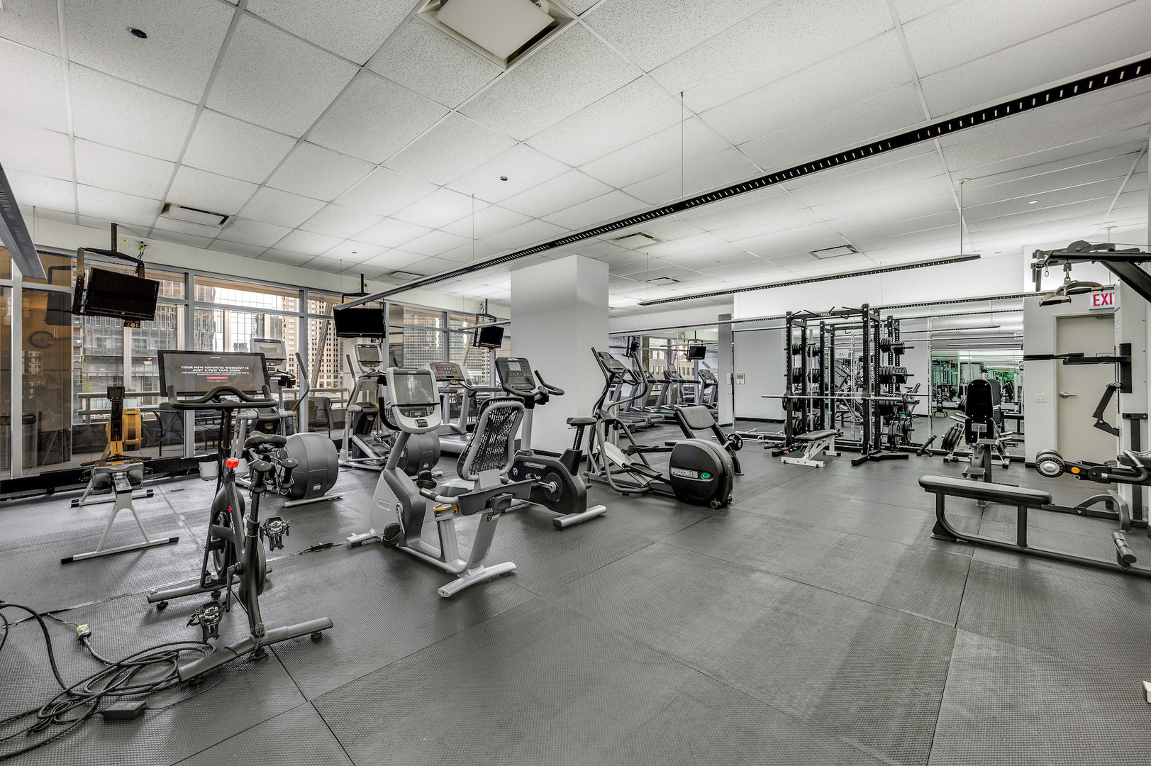 333 N Canal Street Unit: 3006