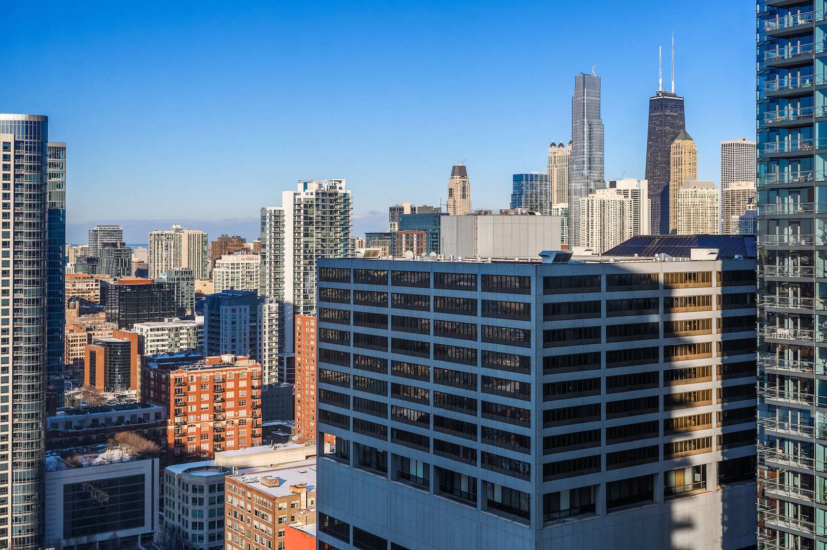 333 N Canal Street Unit: 3006