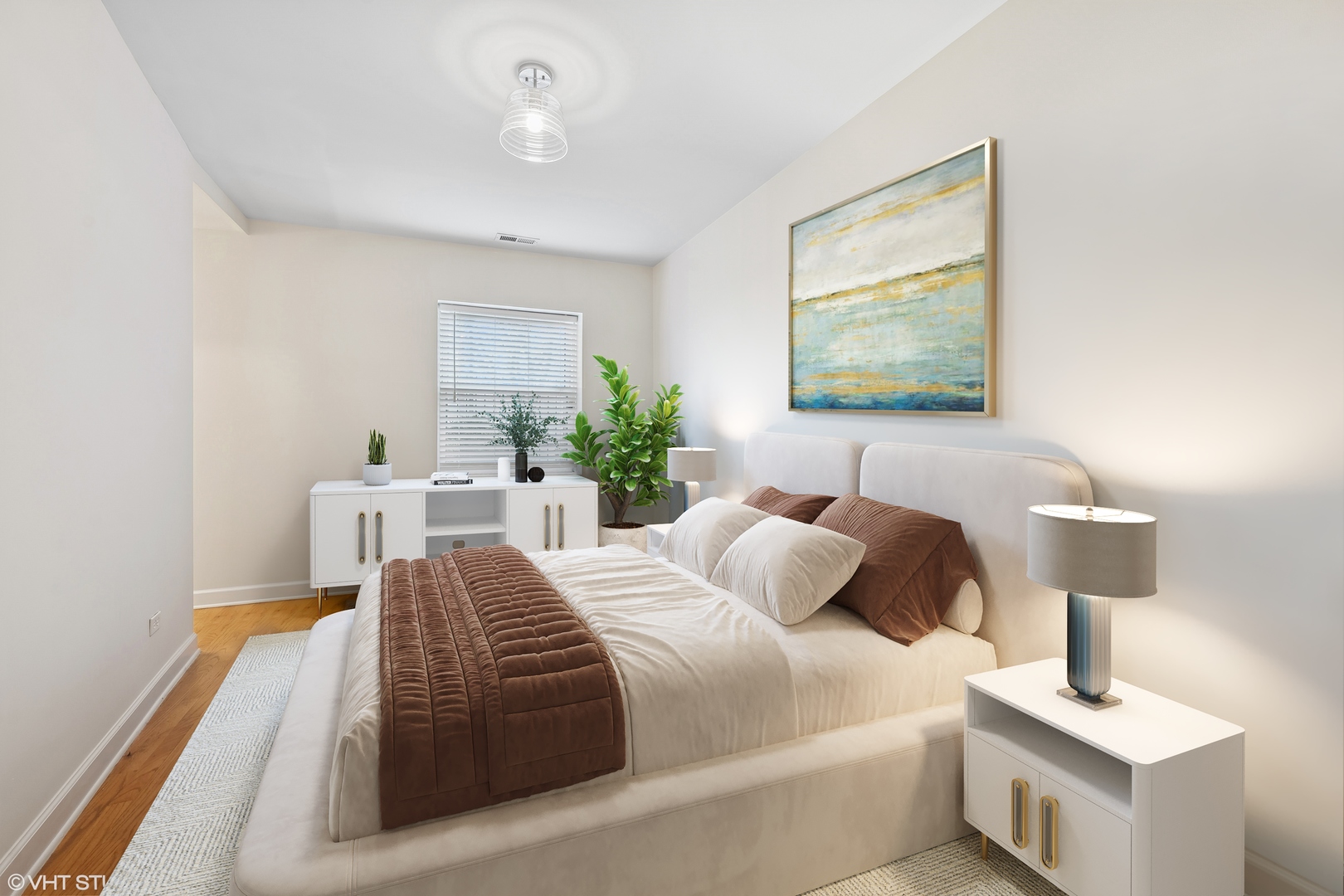 1524 W Addison Street Unit: G