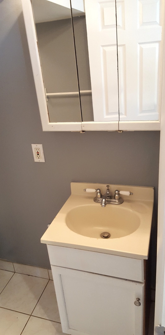 5639 N PARKSIDE Avenue