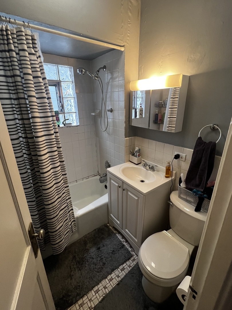 5639 N PARKSIDE Avenue