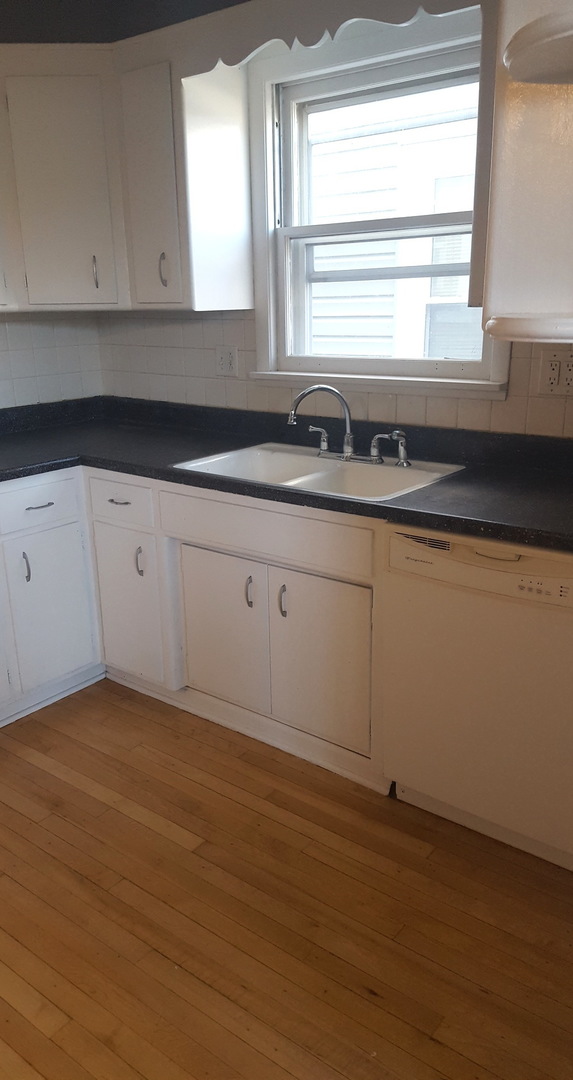 5639 N PARKSIDE Avenue