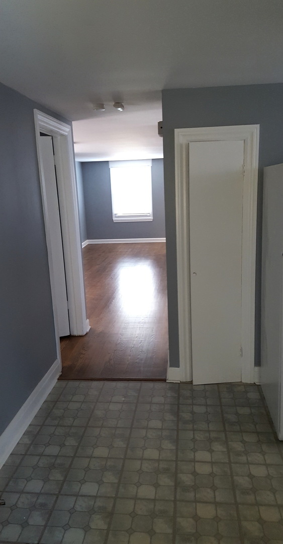 5639 N PARKSIDE Avenue