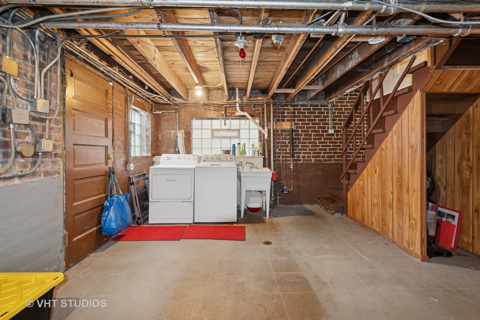 5244 W George Street