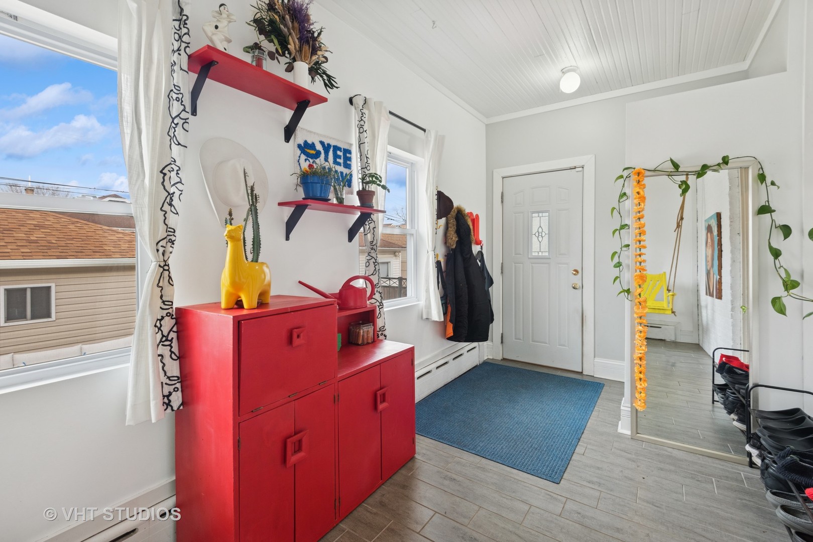 5244 W George Street