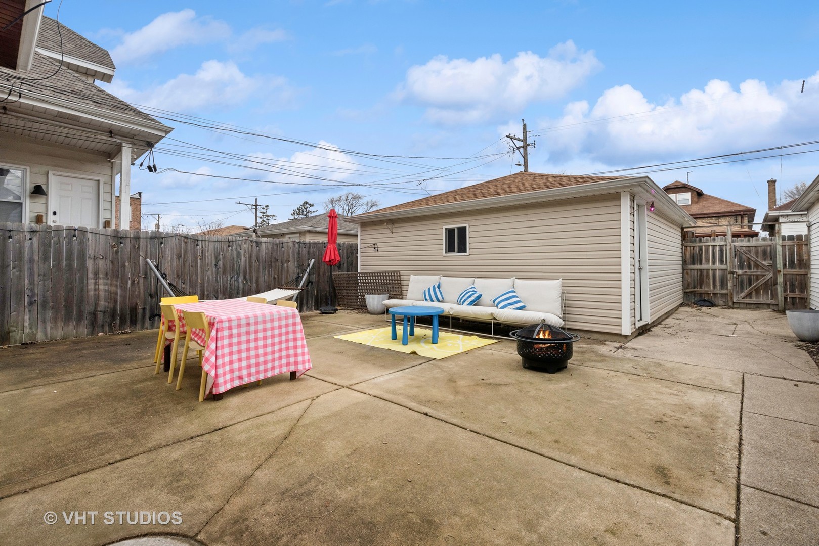 5244 W George Street