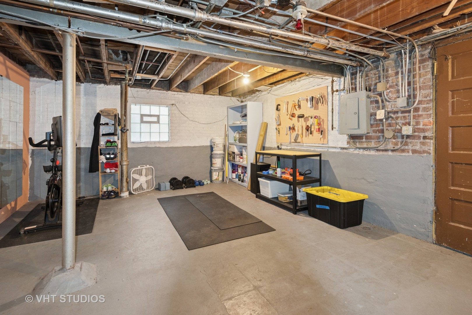 5244 W George Street