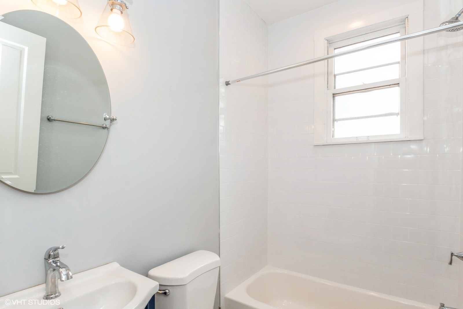 3615 N Ravenswood Avenue