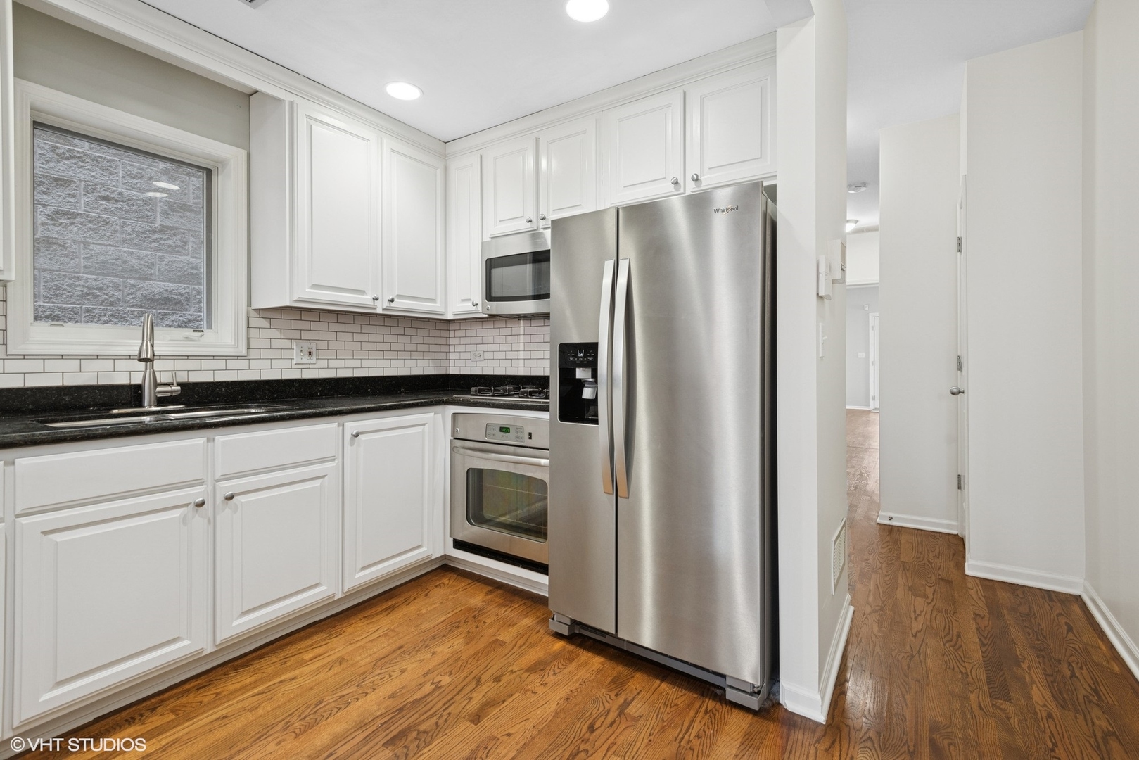 3240 N Seminary Avenue Unit: 2