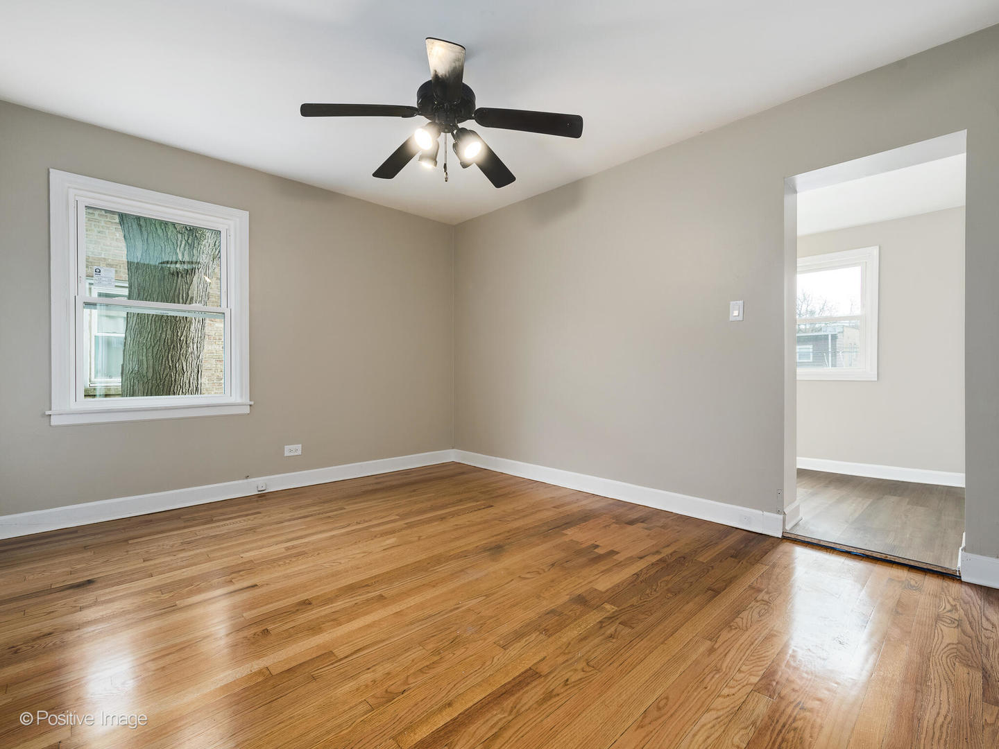 2633 W Balmoral Avenue Unit: 2E