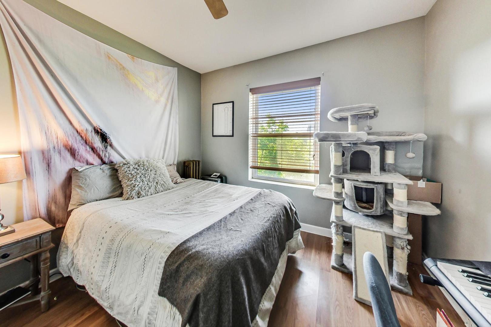 3604 W Dickens Avenue Unit: 3W