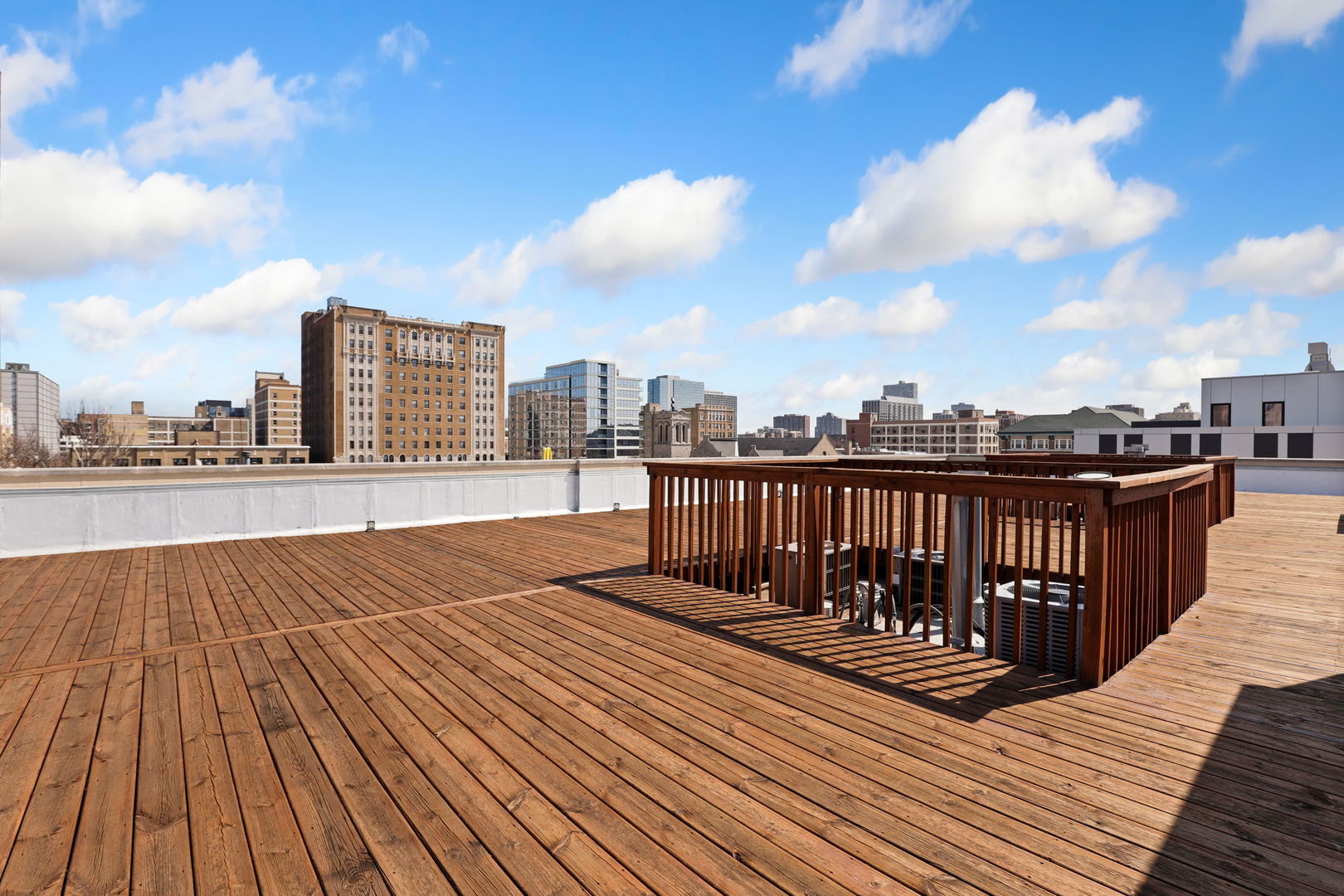 4616 N Kenmore Avenue Unit: 401