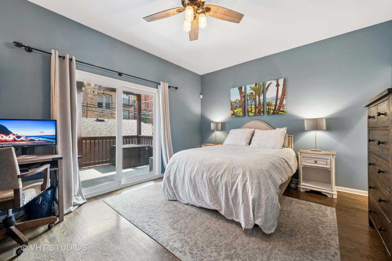 629 W BRIAR Place Unit: 1W