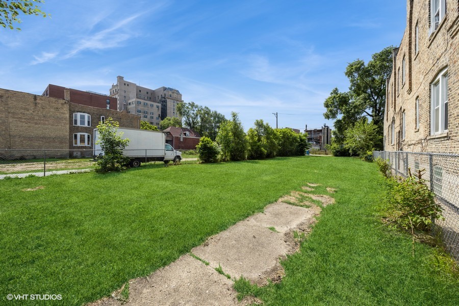 3849 W Washington Boulevard