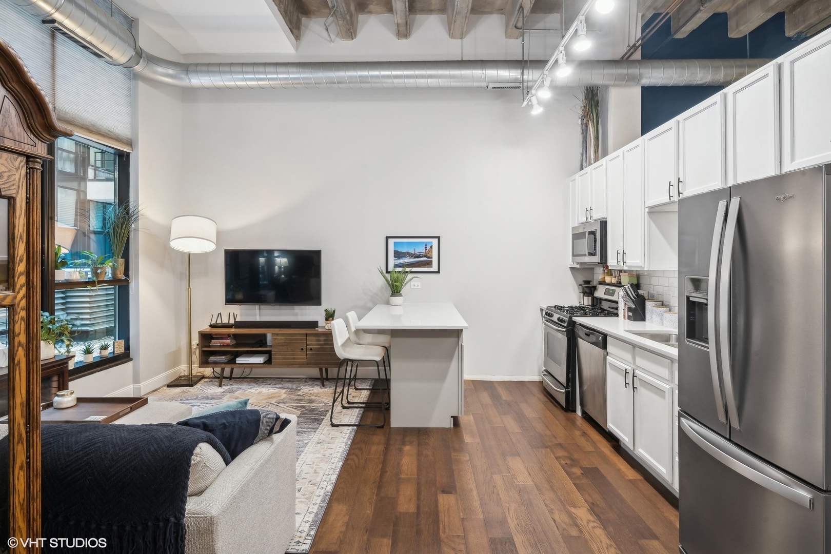 1645 W Ogden Avenue Unit: 341