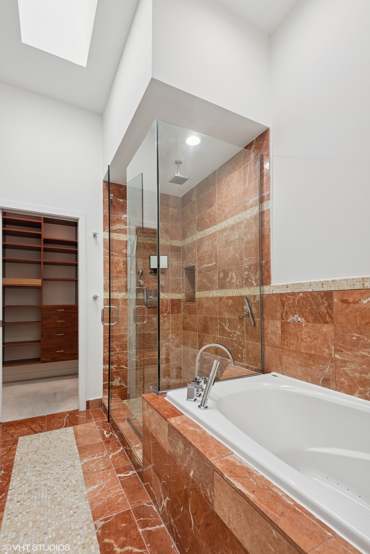 2136 W Armitage Avenue Unit: PH