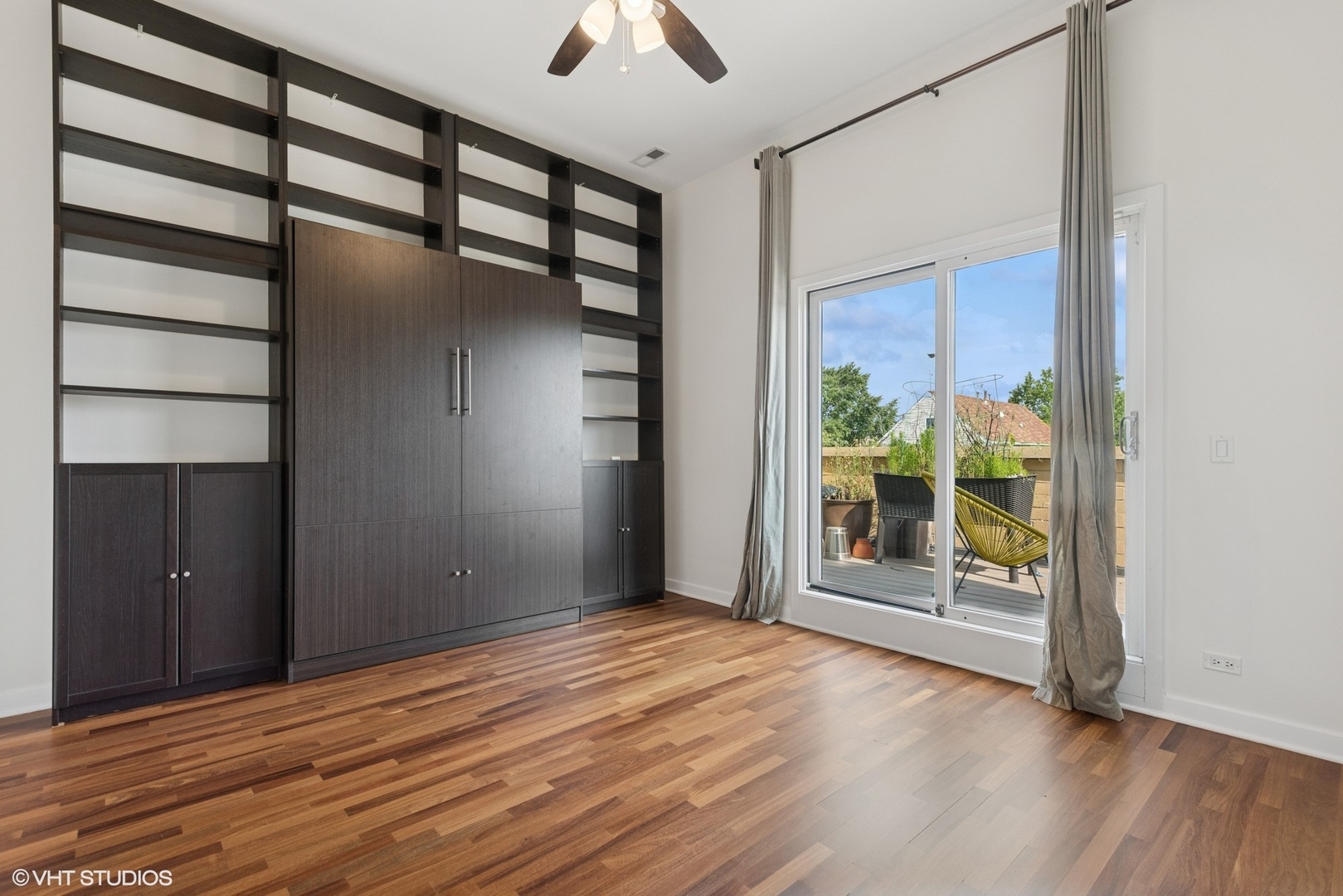 2136 W Armitage Avenue Unit: PH