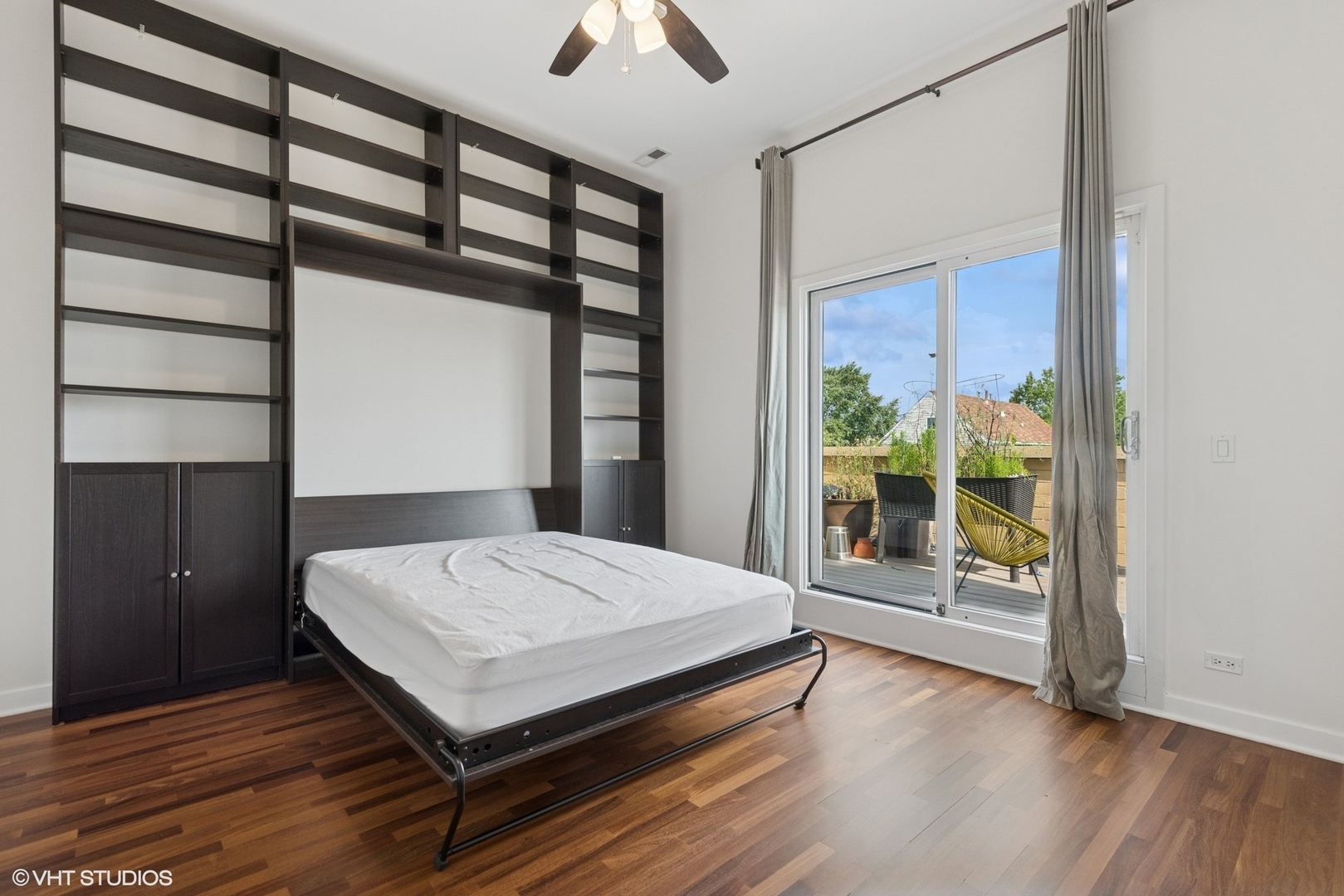 2136 W Armitage Avenue Unit: PH